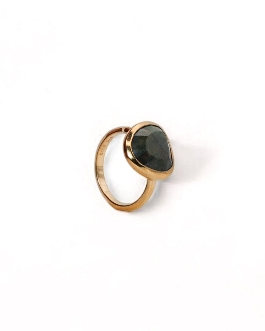 ANILLO ZAFIRA